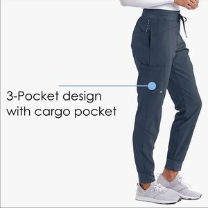 Barco One jogger scrub set